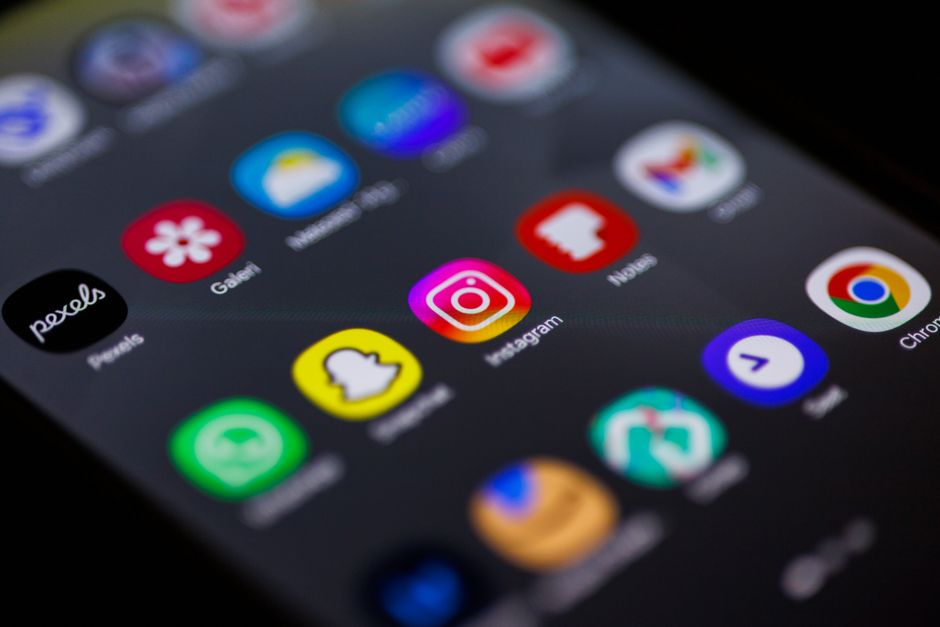 How To Spotify Widget on Android & iPhone devices?