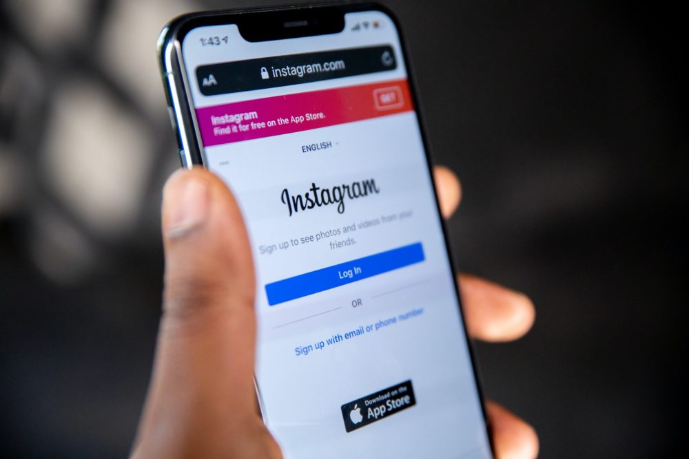 How To Permanently Delete Instagram Account 2021